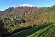 13 Dal verde dei prati di Brumano, ai colori autunnali dei boschi, al bianco della neve in Resegone